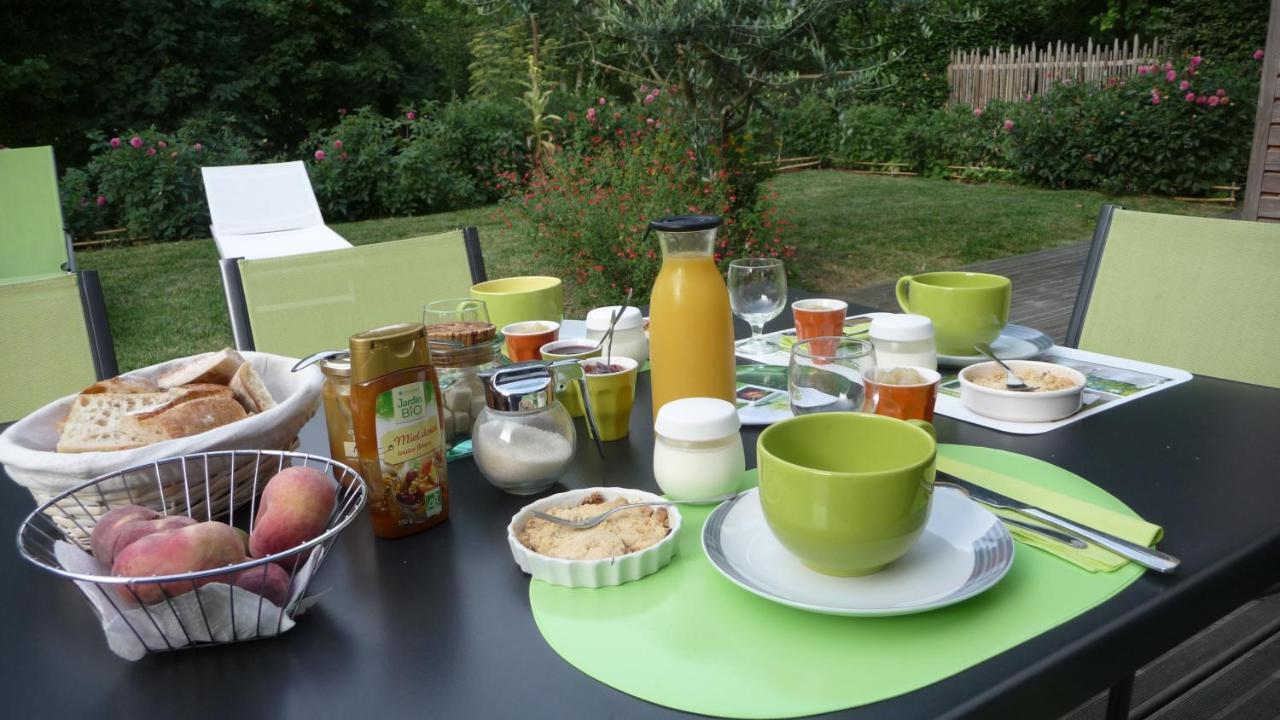 Bed and Breakfast Le Jardin Aux Oiseaux Férel Exterior foto